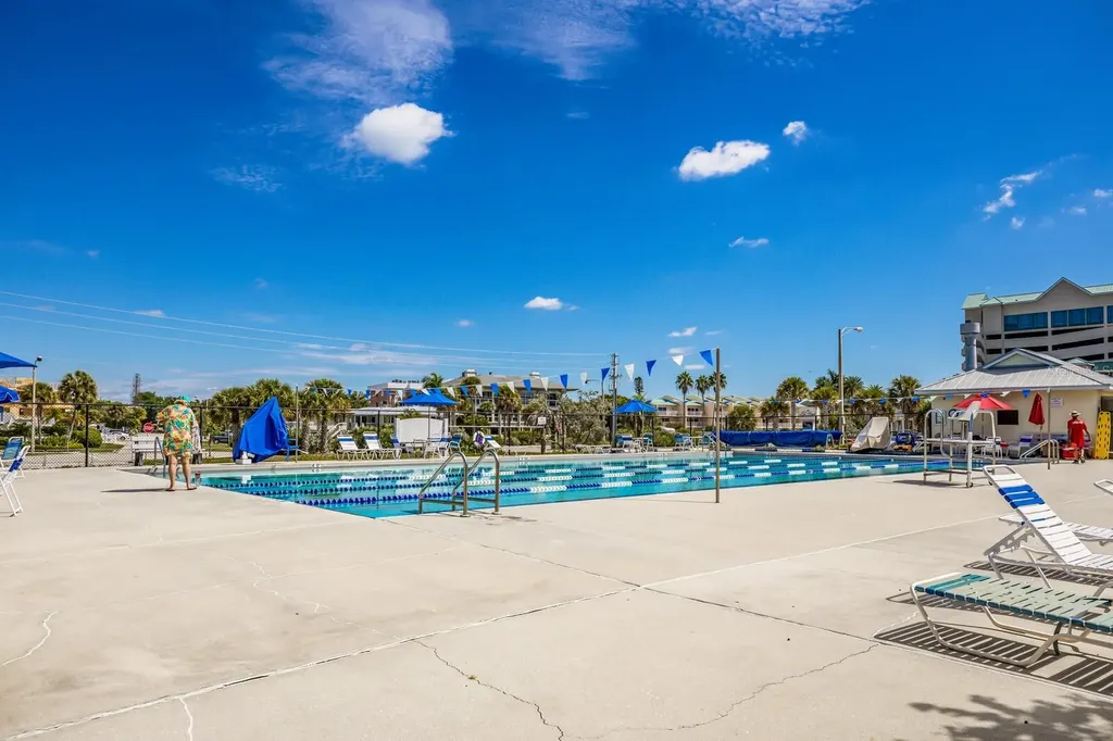 204 N Adams Drive Sarasota FL 34236