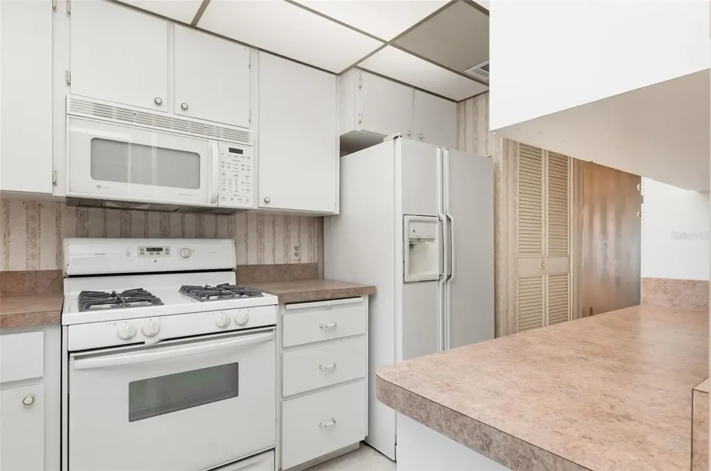 100 El Camino Drive Winter Haven FL 33884