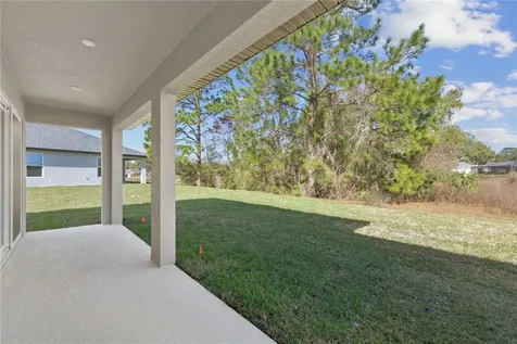 17843 SW 68th Place Dunnellon FL 34432