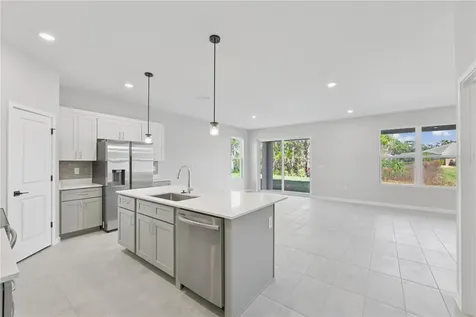 17843 SW 68th Place Dunnellon FL 34432