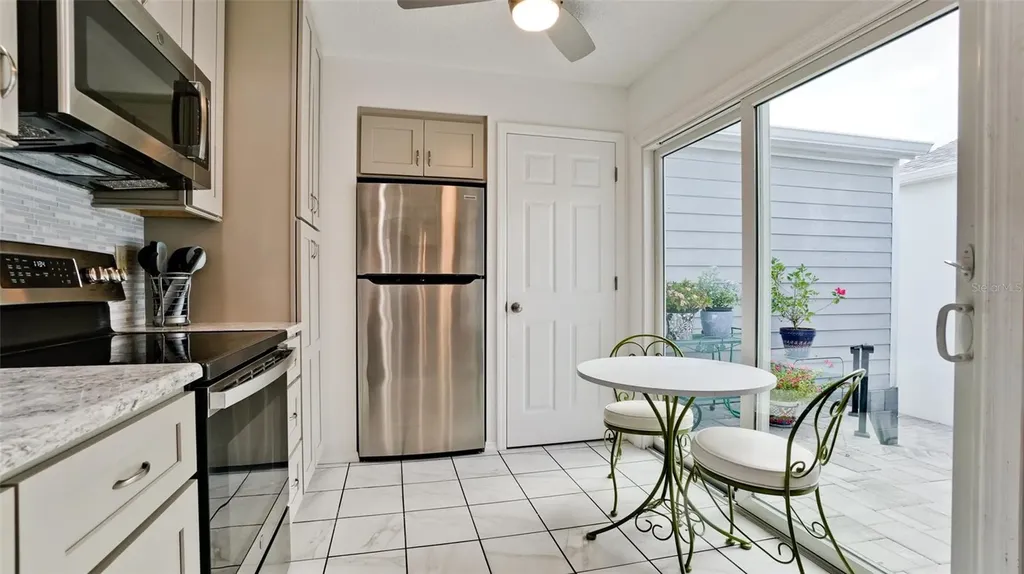 512 Sanderling Circle Bradenton FL 34209