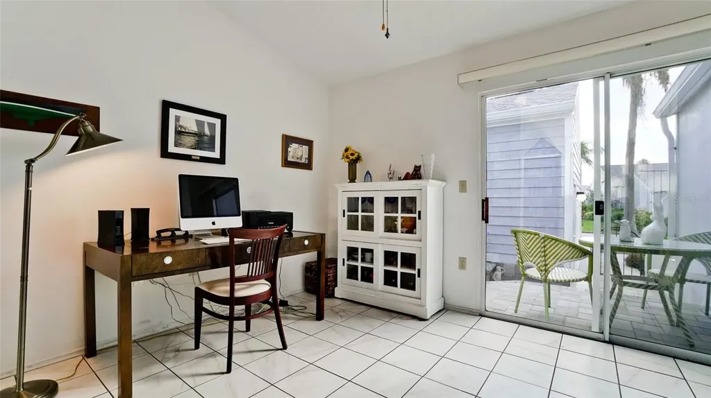 512 Sanderling Circle Bradenton FL 34209