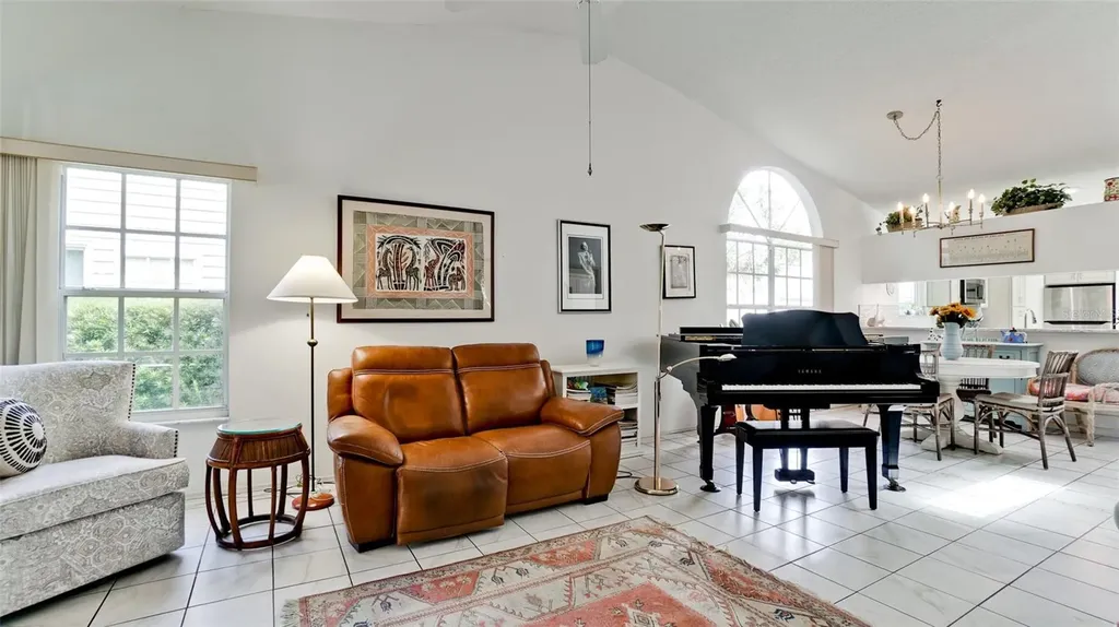 512 Sanderling Circle Bradenton FL 34209