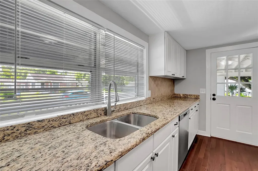 38145 7th Street Zephyrhills FL 33542