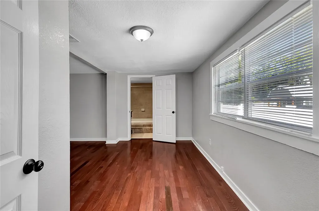 38145 7th Street Zephyrhills FL 33542