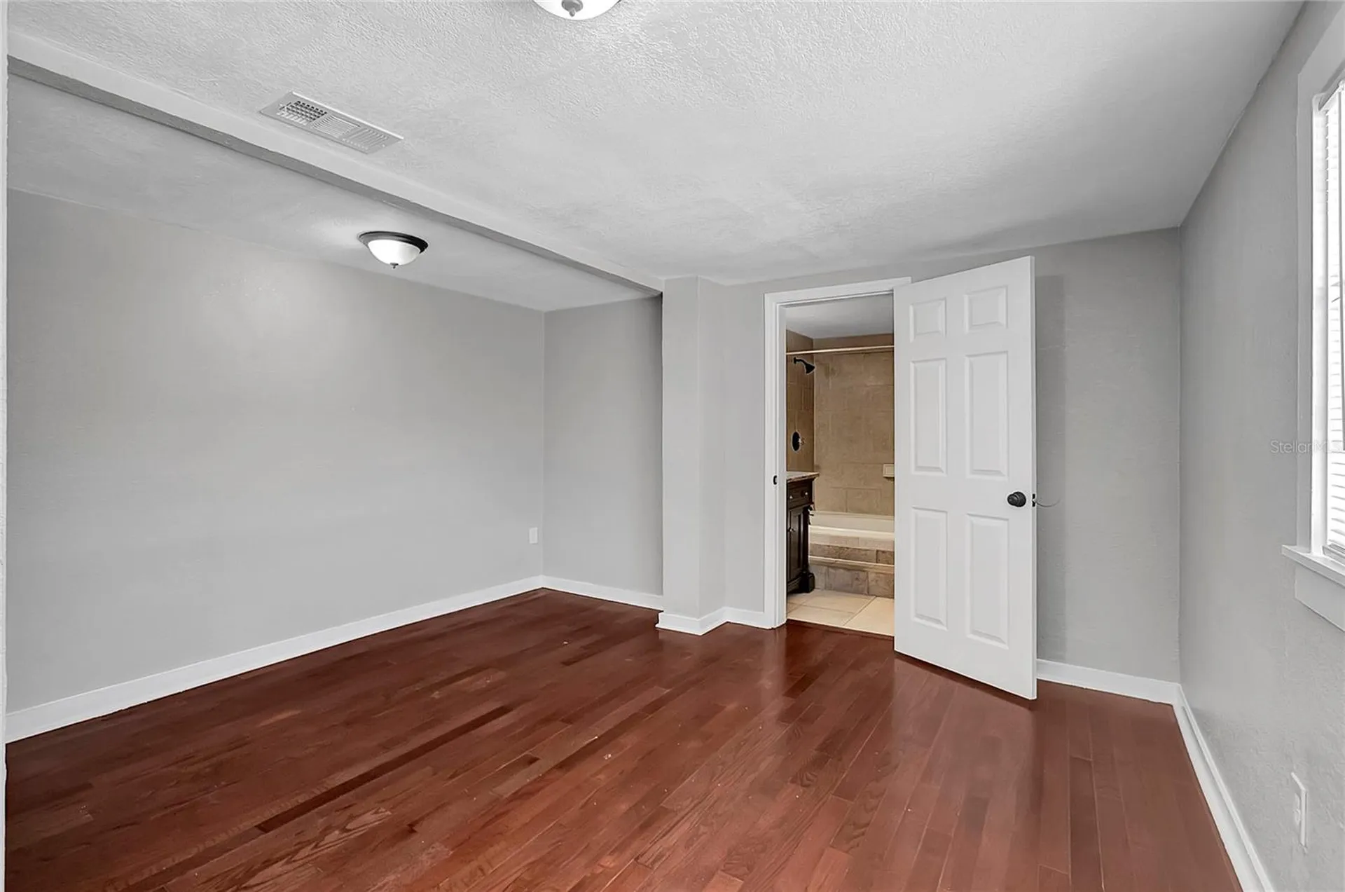 38145 7th Street Zephyrhills FL 33542