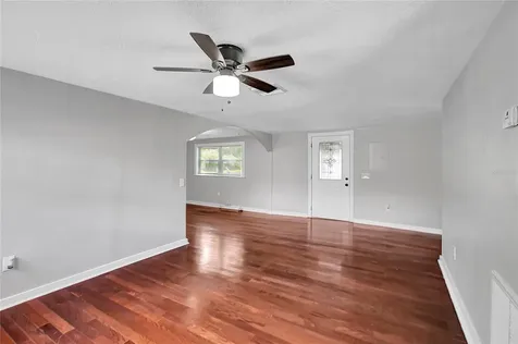 38145 7th Street Zephyrhills FL 33542