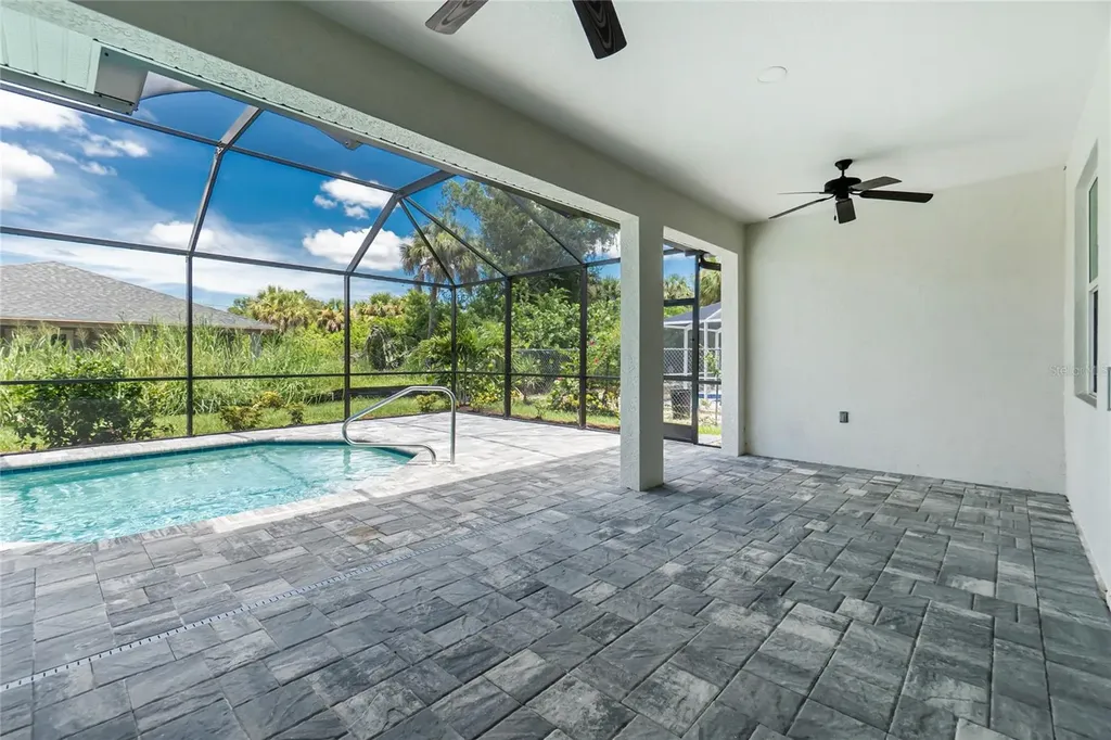 204 Cougar Way Rotonda West FL 33947