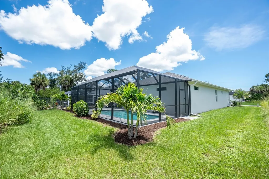 204 Cougar Way Rotonda West FL 33947