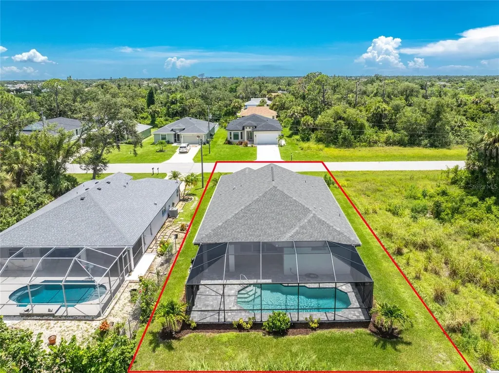 204 Cougar Way Rotonda West FL 33947