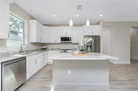 204 Cougar Way Rotonda West FL 33947