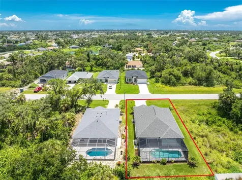 204 Cougar Way Rotonda West FL 33947