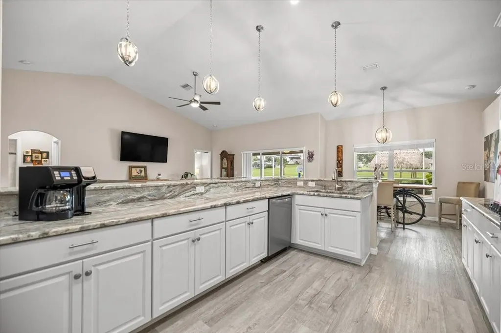 700 E Boston Street Hernando FL 34442