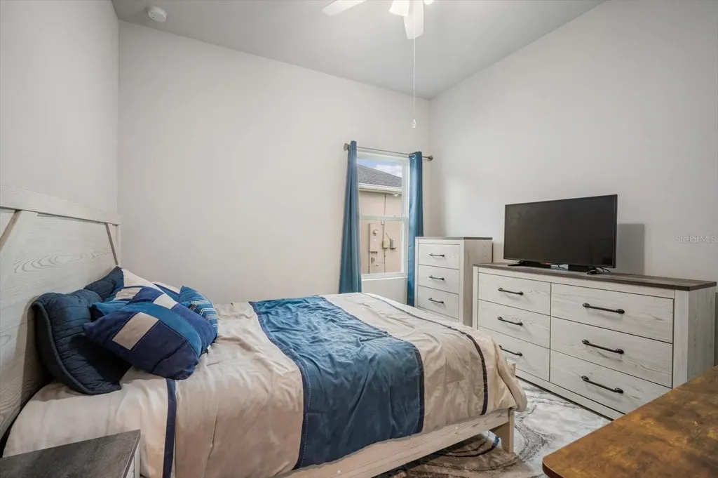 5640 Trevesta Place Palmetto FL 34221