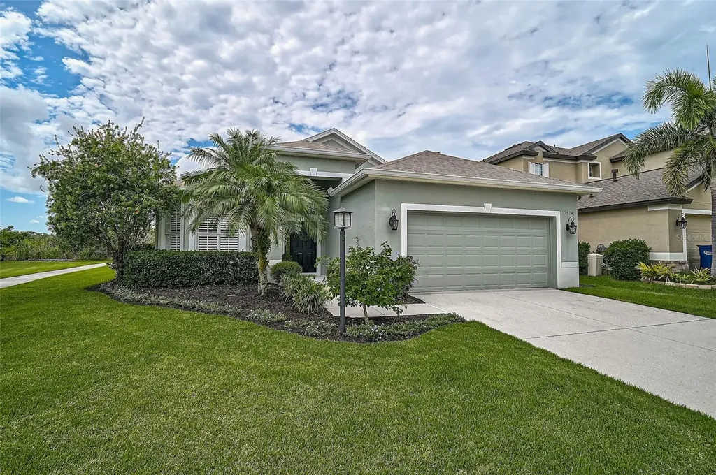 15624 Lemon Fish Drive Lakewood Ranch FL 34202