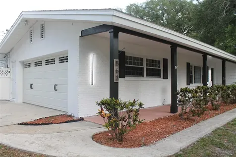 863 Bay Breeze Terrace Largo FL 33770