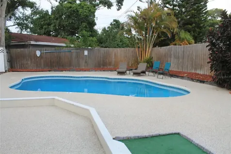 863 Bay Breeze Terrace Largo FL 33770