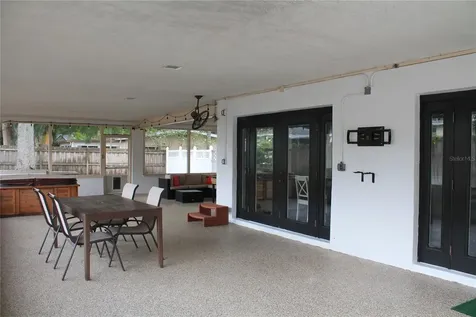 863 Bay Breeze Terrace Largo FL 33770