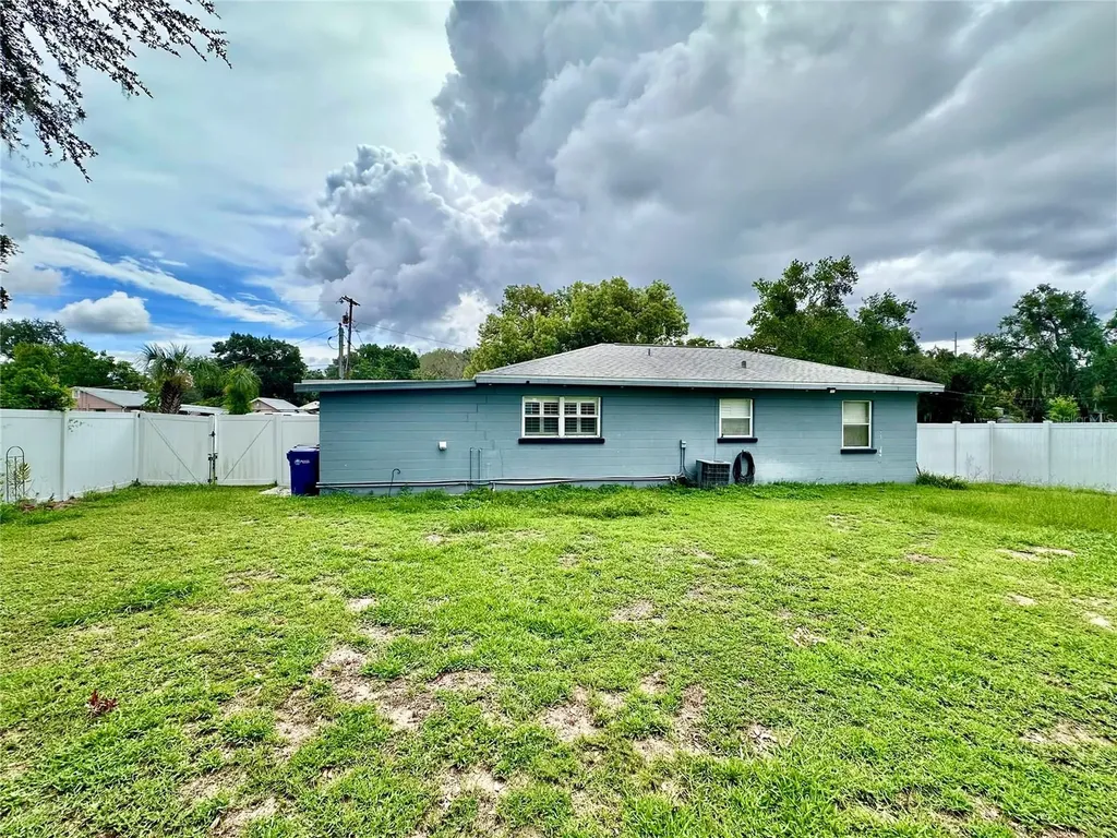 235 S Itasca Avenue Lake Alfred FL 33850