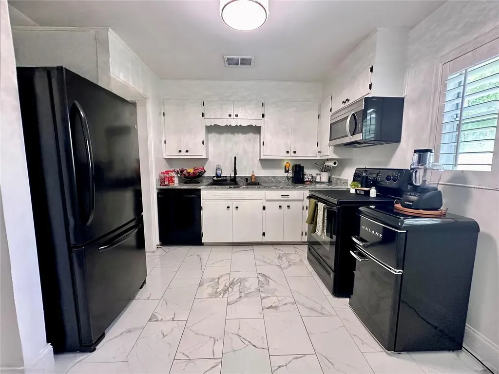 235 S Itasca Avenue Lake Alfred FL 33850