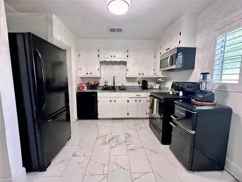 235 S Itasca Avenue Lake Alfred FL 33850