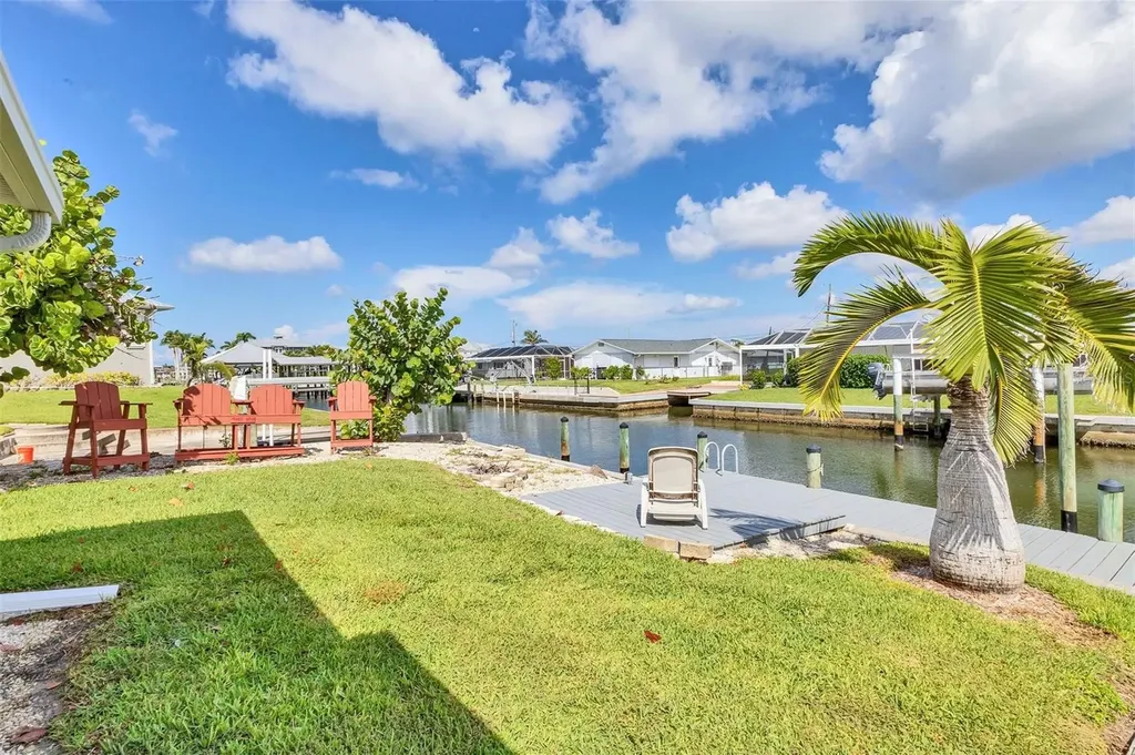 1952 Arkansas Avenue Englewood FL 34224