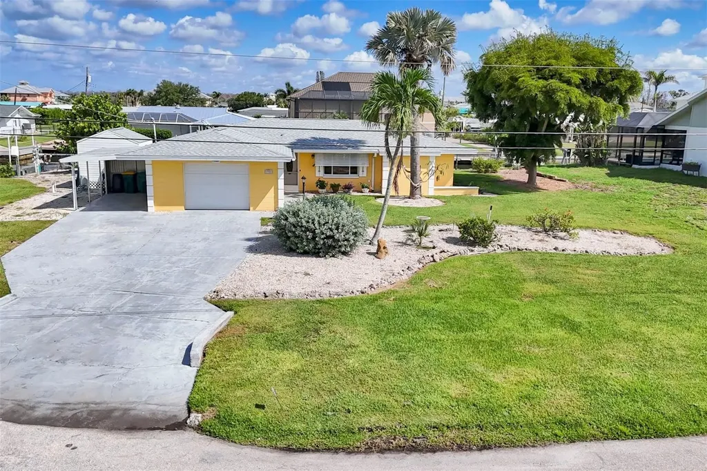 1952 Arkansas Avenue Englewood FL 34224