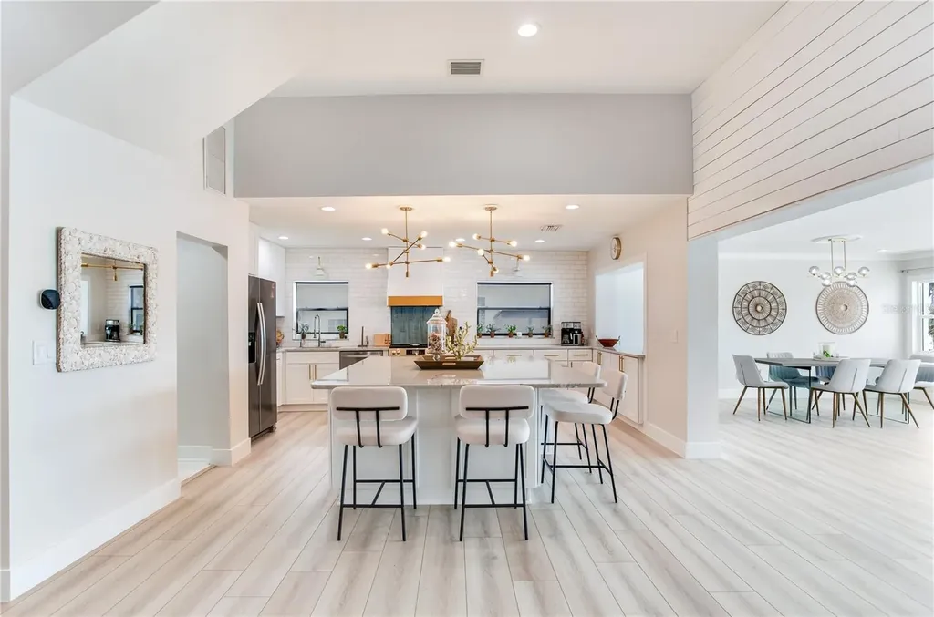 17081 Dolphin Drive North Redington Beach FL 33708