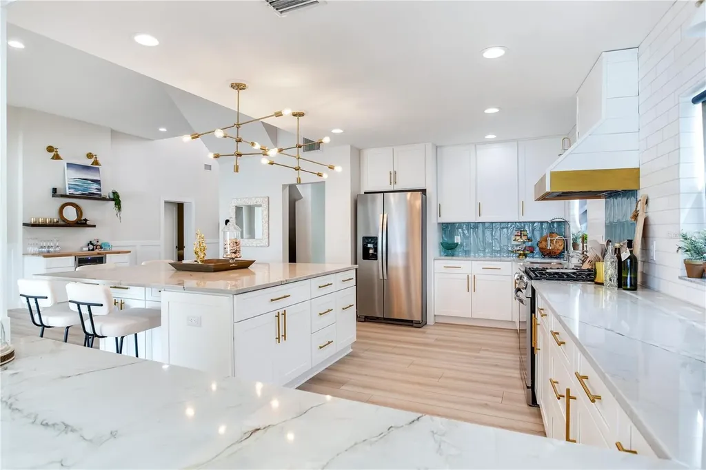 17081 Dolphin Drive North Redington Beach FL 33708