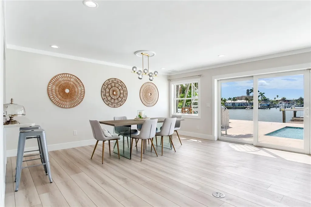 17081 Dolphin Drive North Redington Beach FL 33708