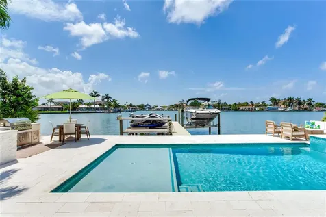17081 Dolphin Drive North Redington Beach FL 33708