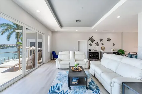 17081 Dolphin Drive North Redington Beach FL 33708