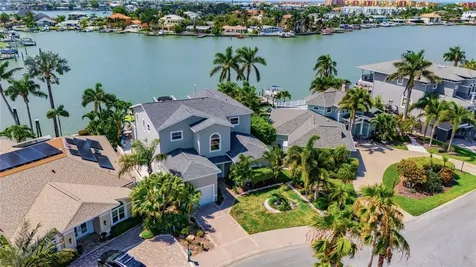 17081 Dolphin Drive North Redington Beach FL 33708