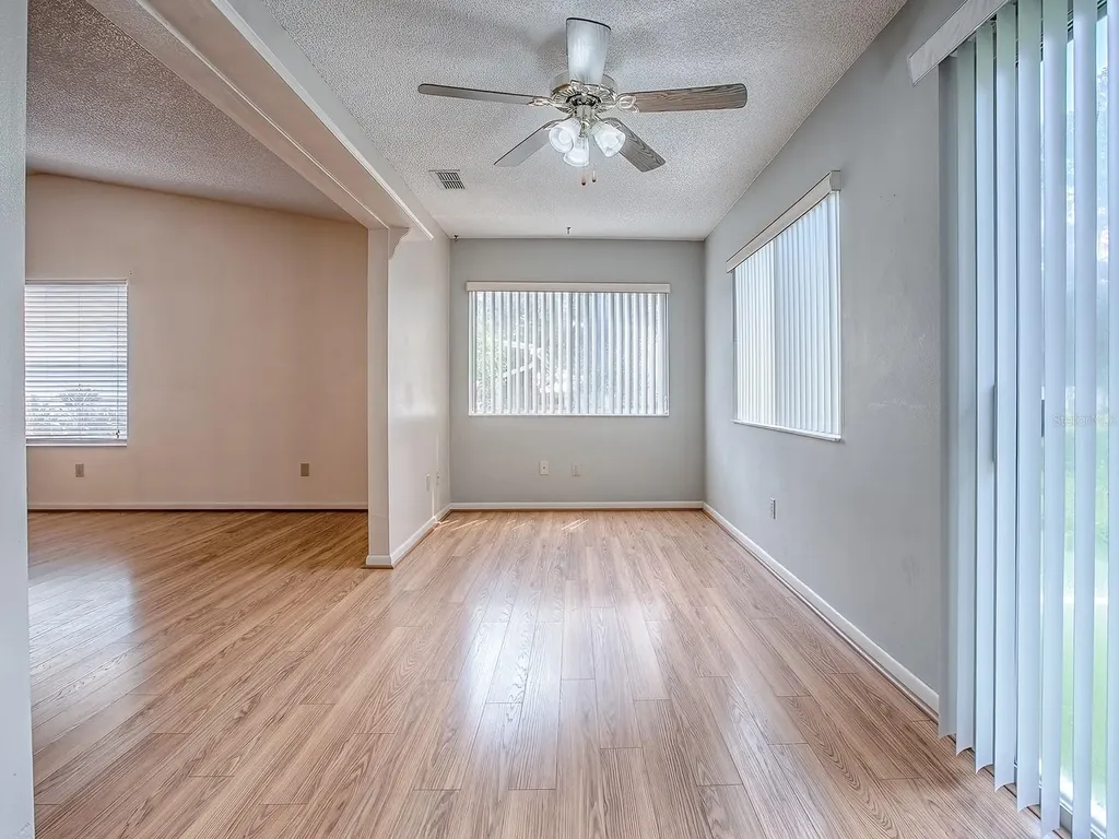 642 Glen Oaks Drive Leesburg FL 34748