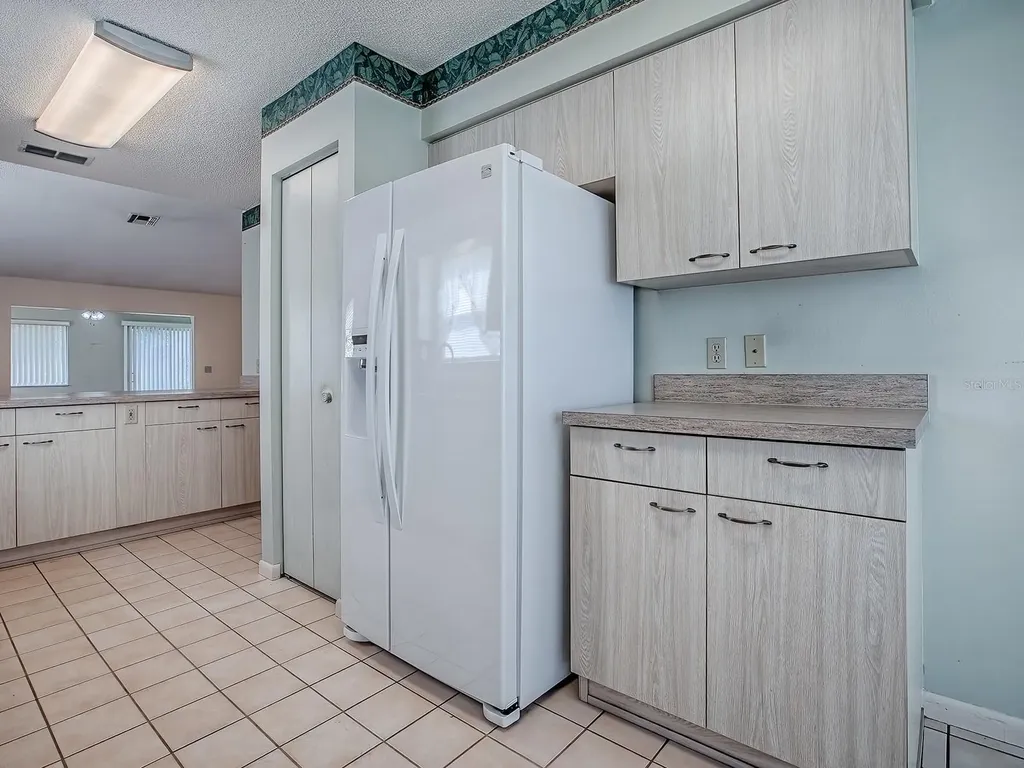 642 Glen Oaks Drive Leesburg FL 34748