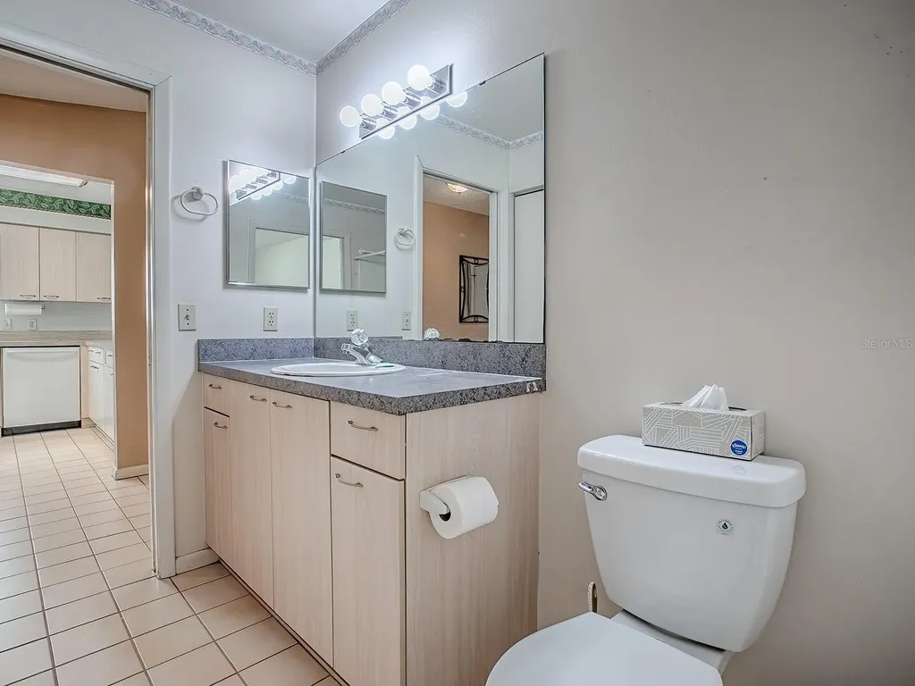 642 Glen Oaks Drive Leesburg FL 34748