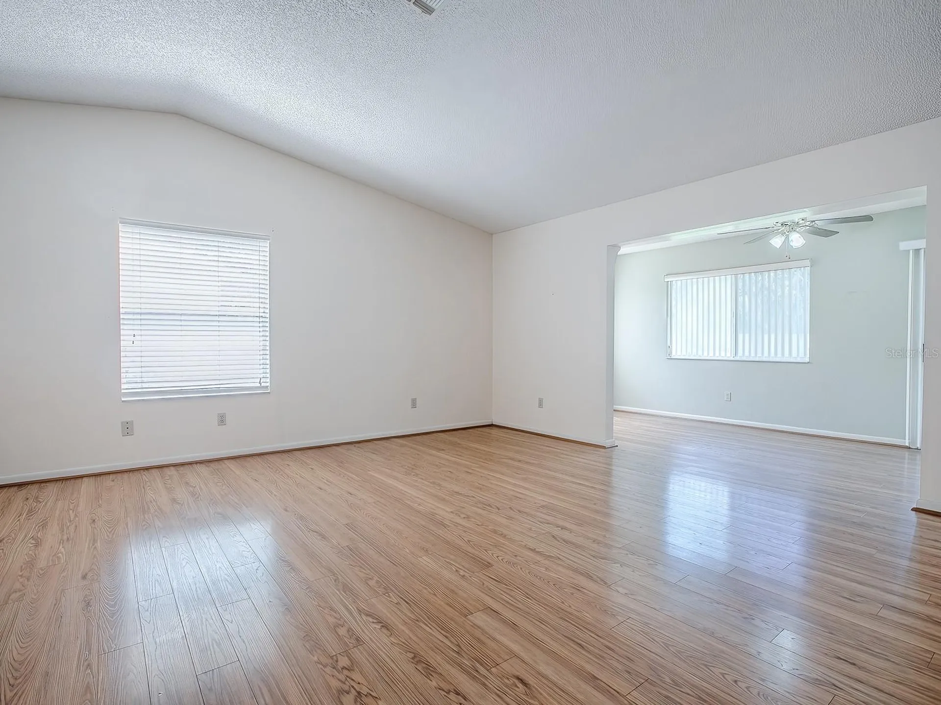 642 Glen Oaks Drive Leesburg FL 34748