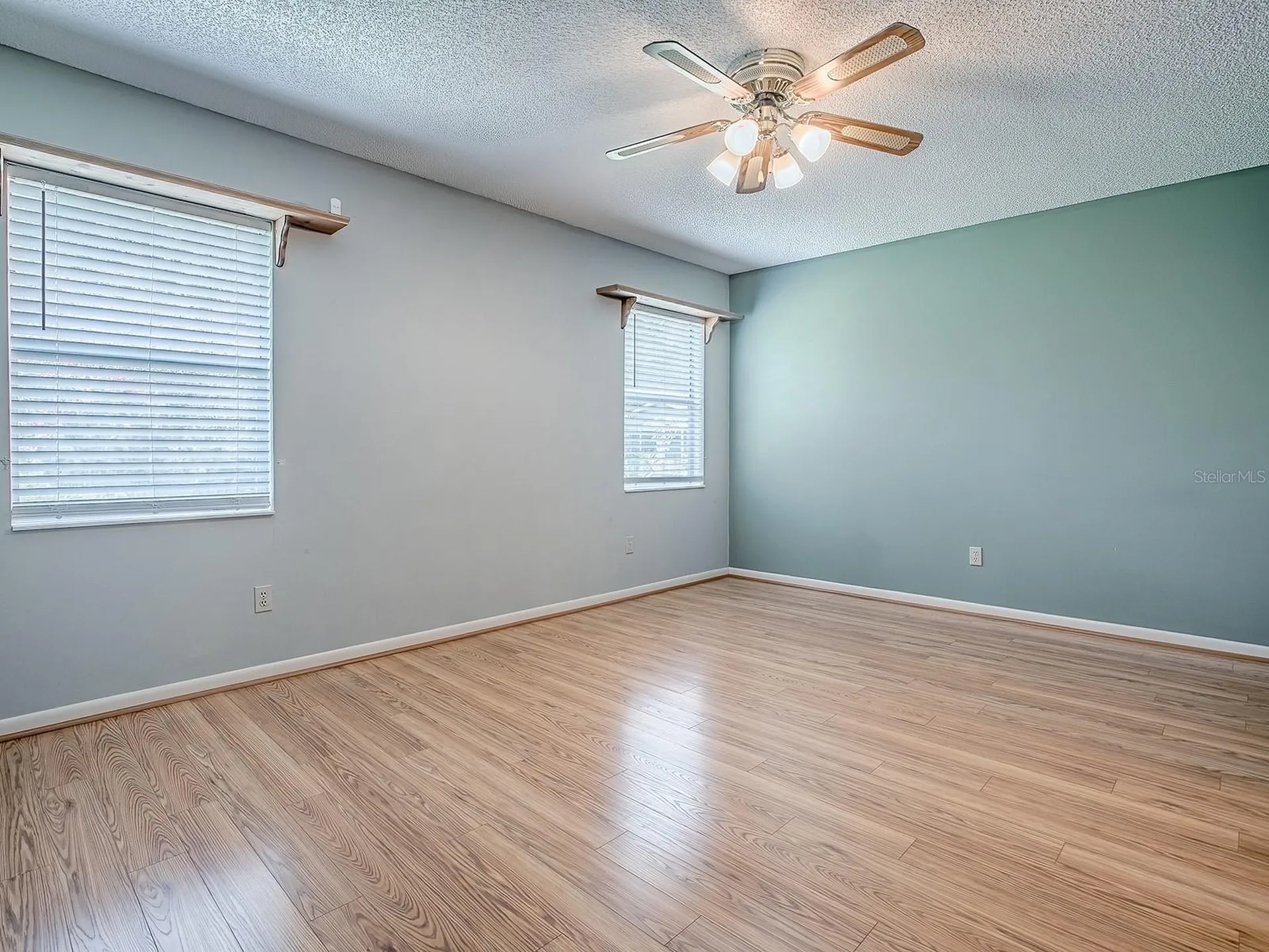 642 Glen Oaks Drive Leesburg FL 34748