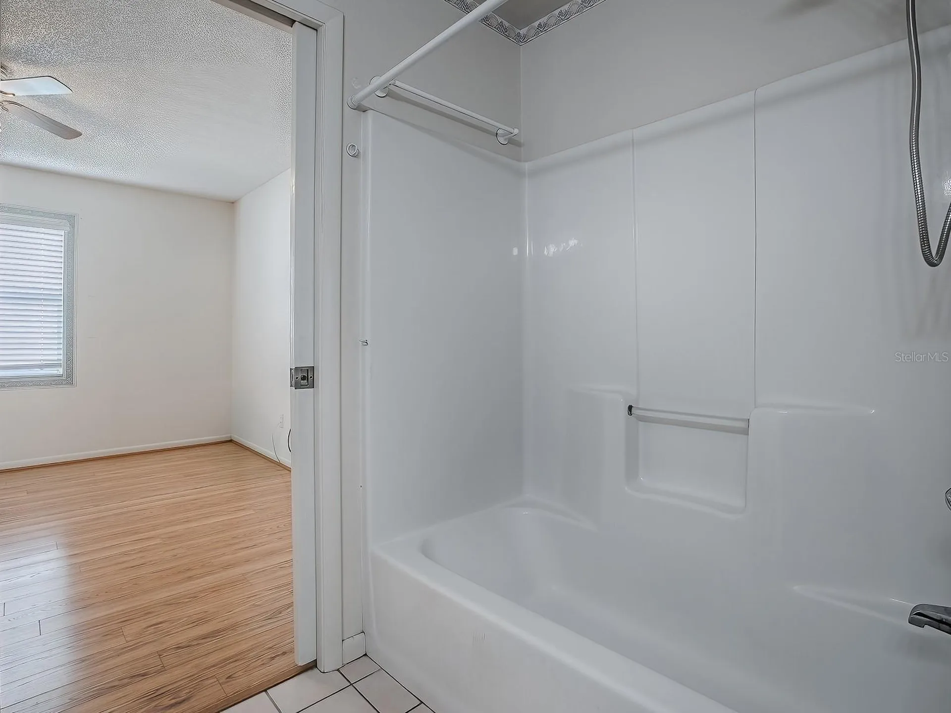 642 Glen Oaks Drive Leesburg FL 34748