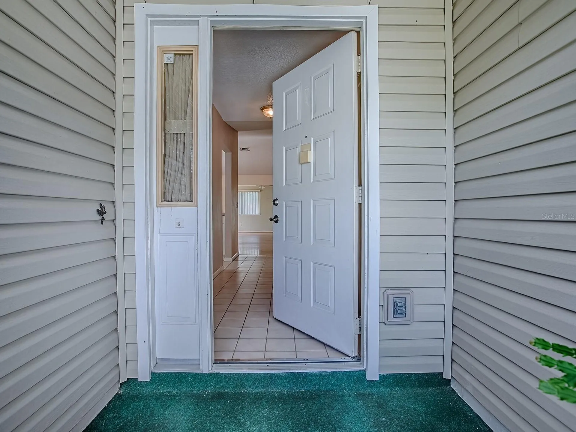 642 Glen Oaks Drive Leesburg FL 34748