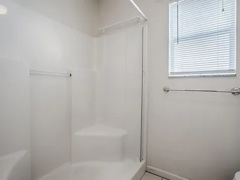 642 Glen Oaks Drive Leesburg FL 34748