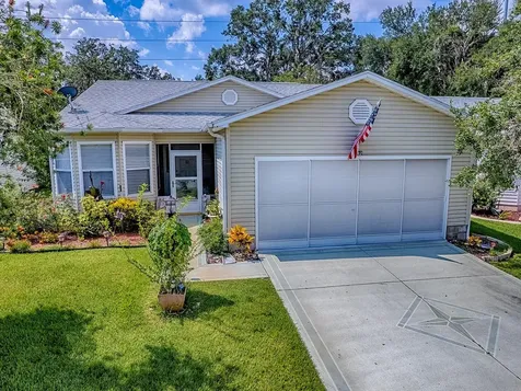 642 Glen Oaks Drive Leesburg FL 34748