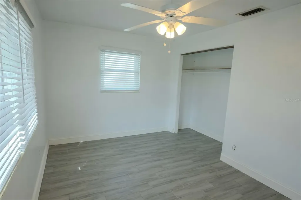 1101 28th Avenue S St Petersburg FL 33705