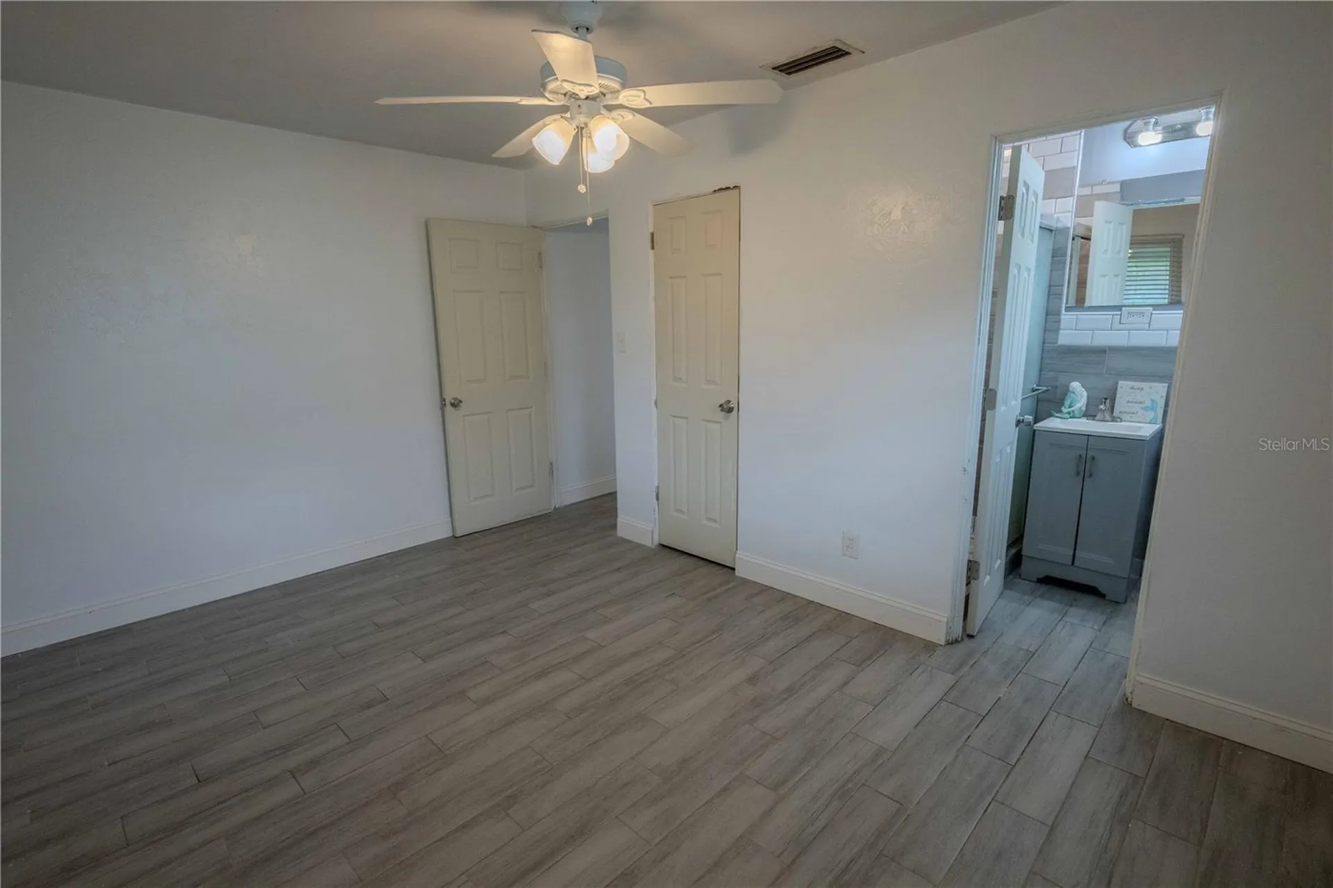 1101 28th Avenue S St Petersburg FL 33705
