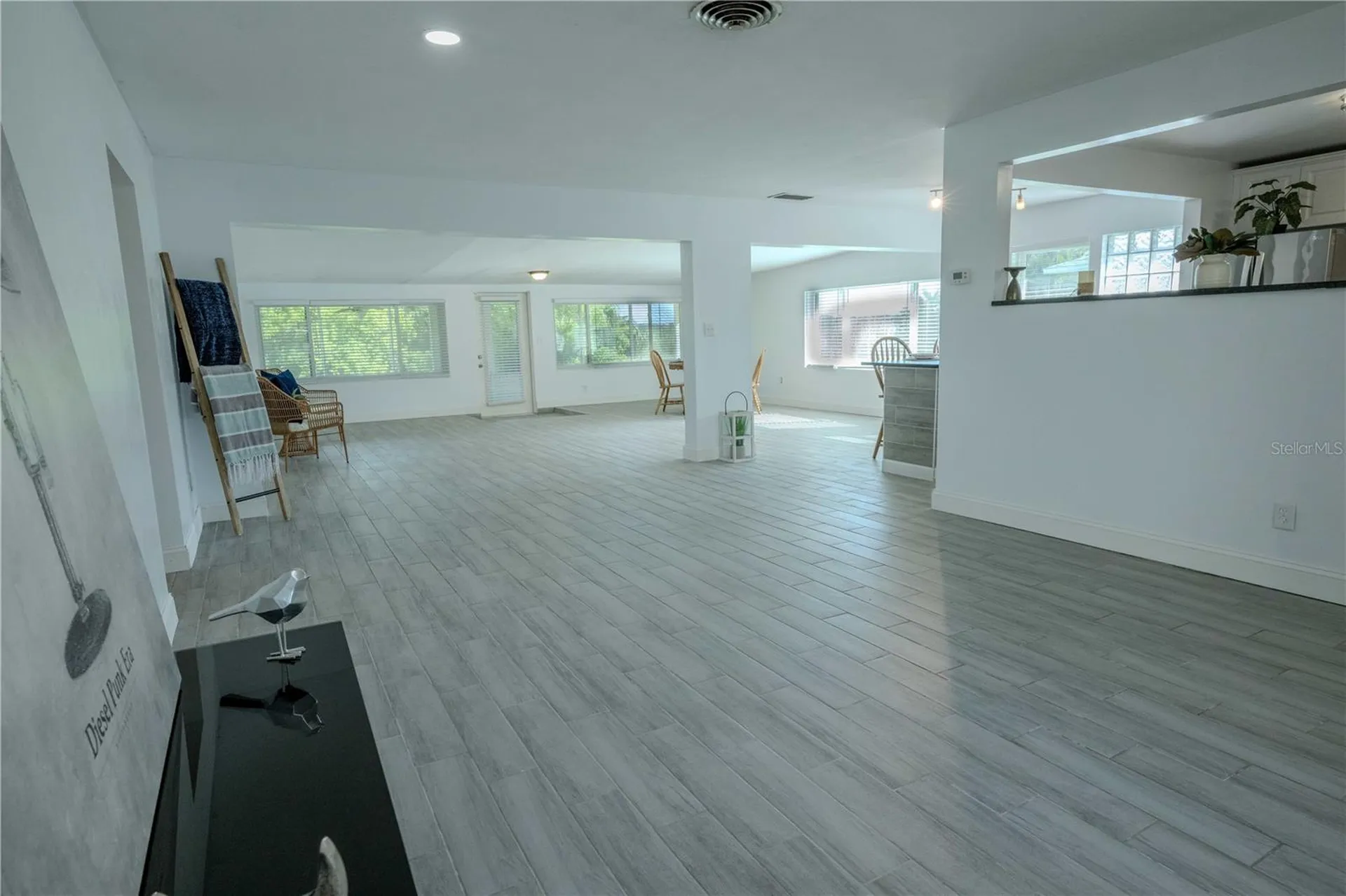 1101 28th Avenue S St Petersburg FL 33705
