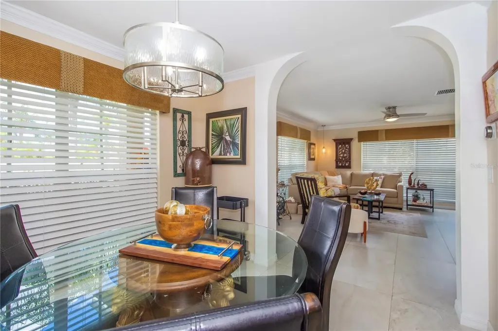 737 Kensington Lake Circle Brandon FL 33511