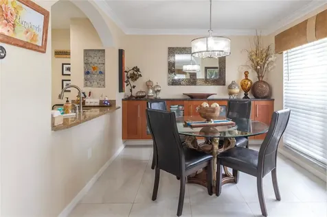 737 Kensington Lake Circle Brandon FL 33511