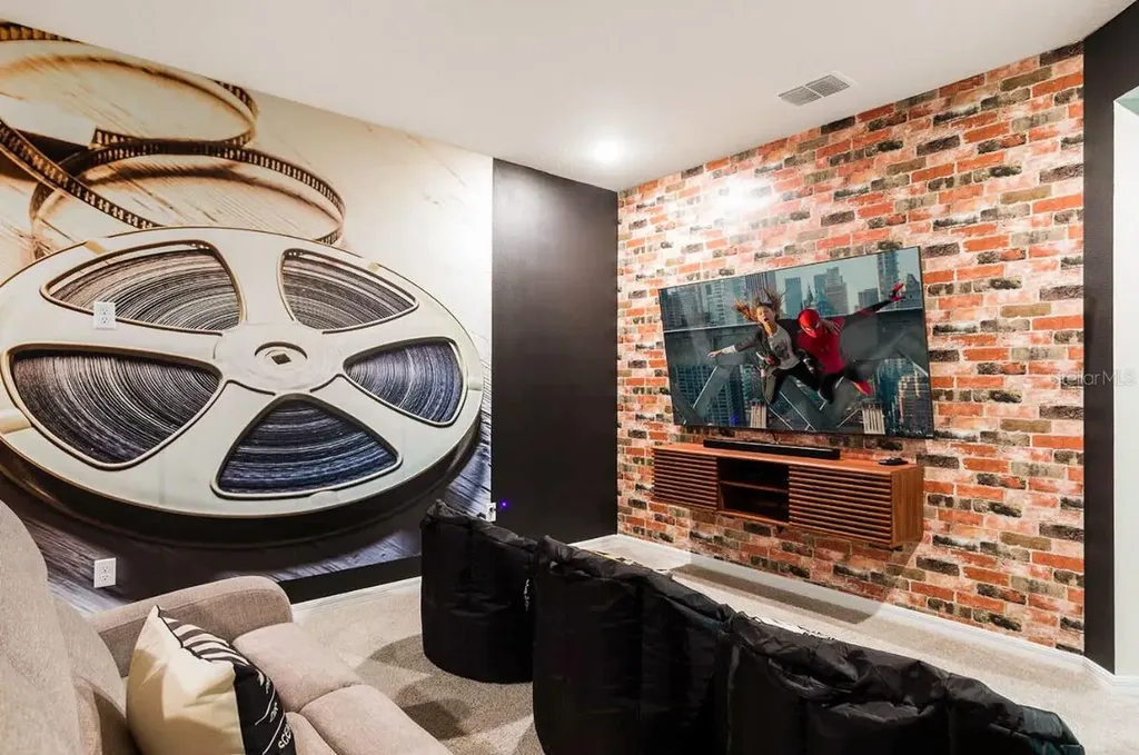 8904 Tropical Haven Court Kissimmee FL 34747