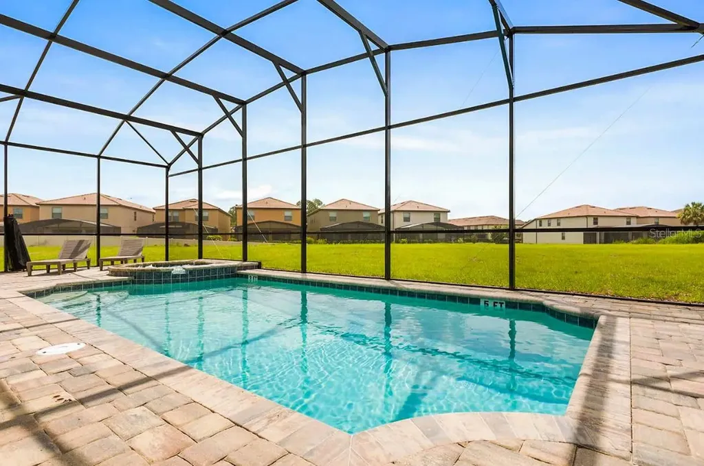8904 Tropical Haven Court Kissimmee FL 34747