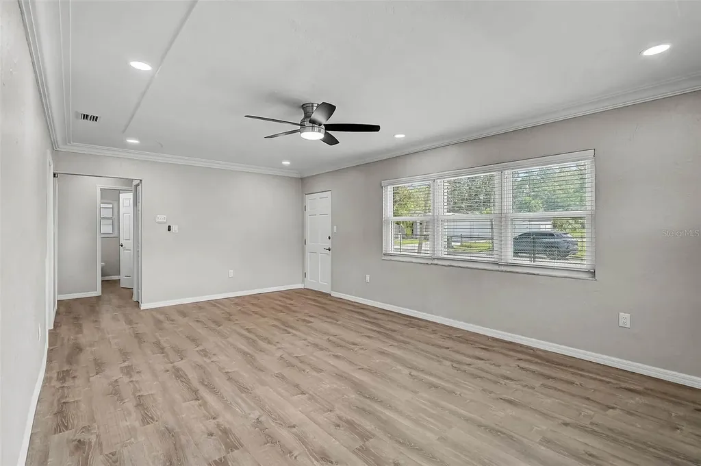 102 20th Street NE Bradenton FL 34208